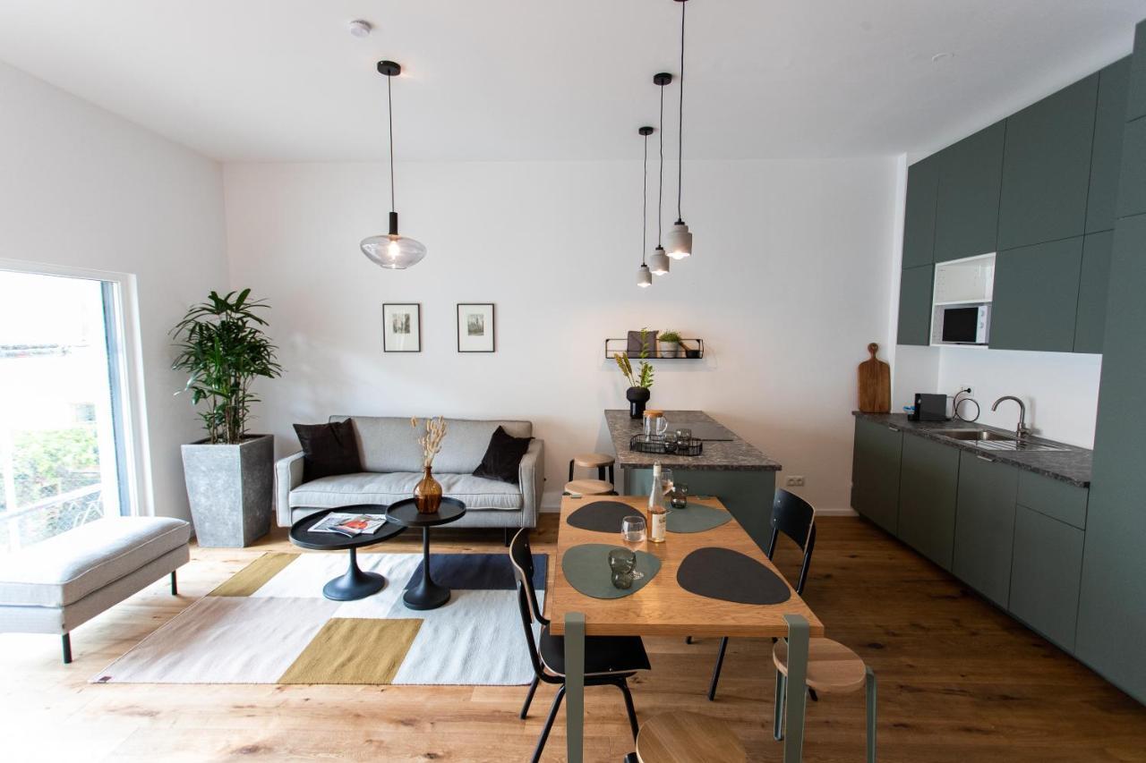 Stilvolle Mit Ruhig Gelegenem Balkon Vienna